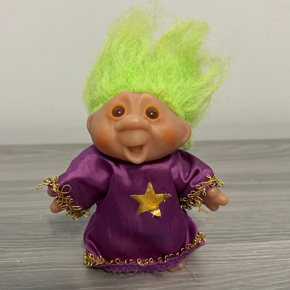 Vintage Dam Troll in Wizard Outfit, Dated 1986 - Picture 1 of 6
